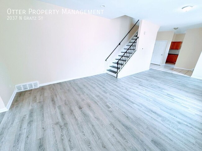property at 2037 N Gratz St