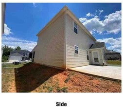 121 Kutter Dr in Elon, NC - Building Photo - Building Photo