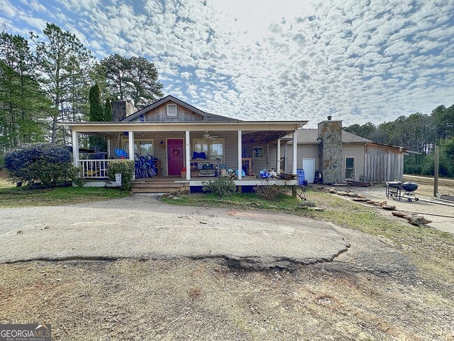 property at 3900 Greenville Rd