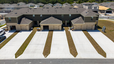 1687 Badger Crk Rd in Kissimmee, FL - Building Photo - Building Photo