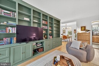 3811 39th St NW in Washington, DC - Building Photo - Building Photo