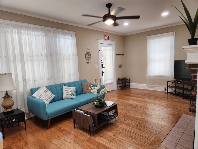 15 Grant St in St. Augustine, FL - Foto de edificio - Building Photo