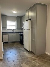 16 Western Ave in Jersey City, NJ - Building Photo - Building Photo