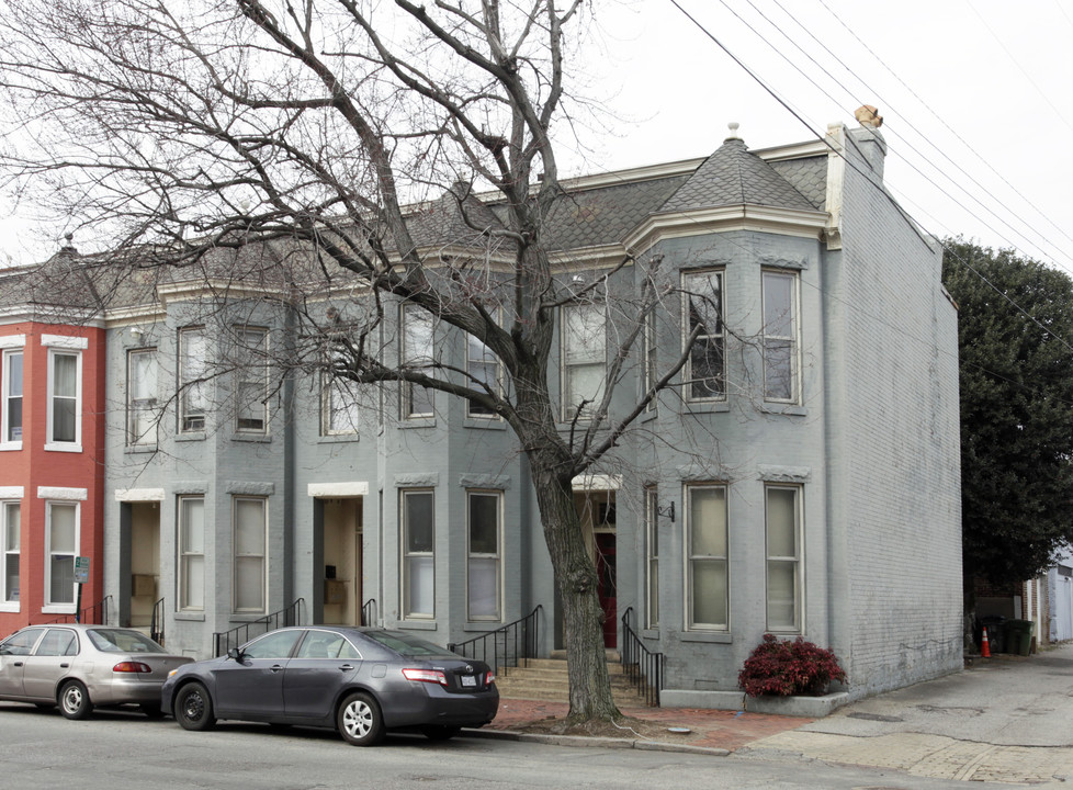 4-8 N 1st St in Richmond, VA - Foto de edificio