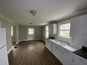 325 Valley St in Marysville, PA - Building Photo - Building Photo