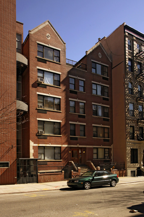 67-69 E 3rd St in New York, NY - Building Photo