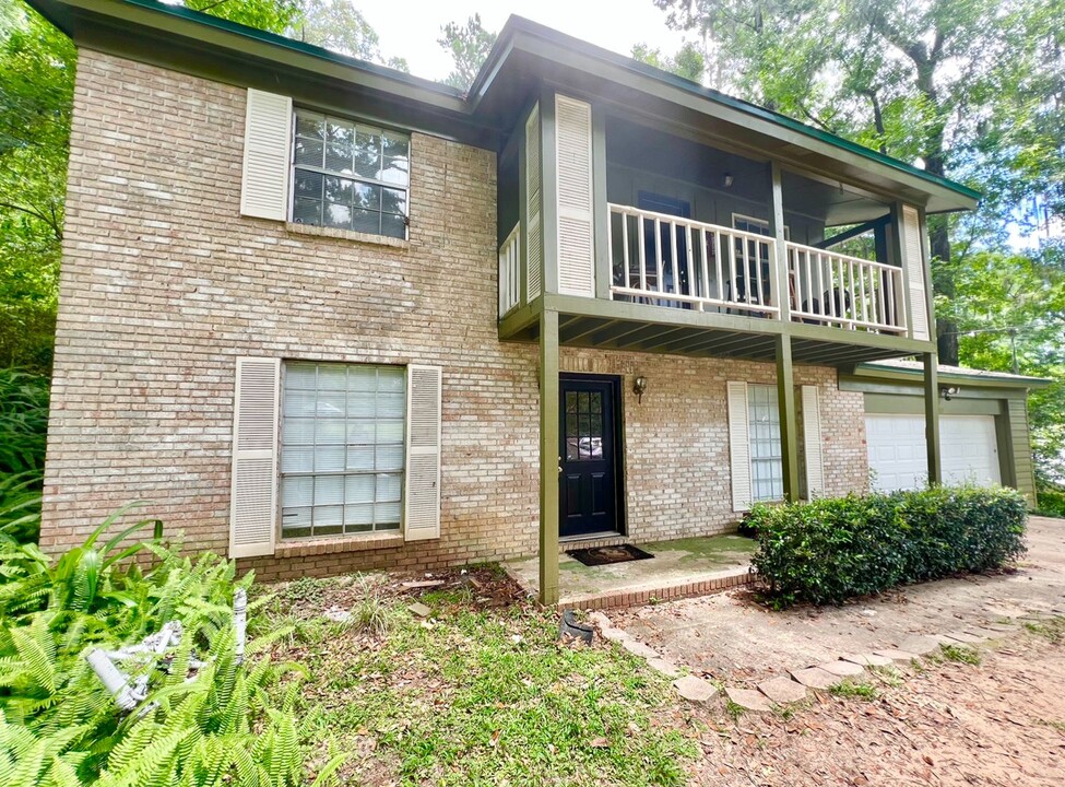 1914 Botany Dr in Tallahassee, FL - Building Photo