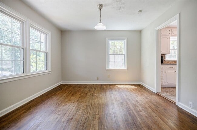 1716 Beacon Hill Blvd NE in Atlanta, GA - Building Photo - Building Photo