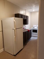 15000 Euclid Ave, Unit 1 in East Cleveland, OH - Building Photo