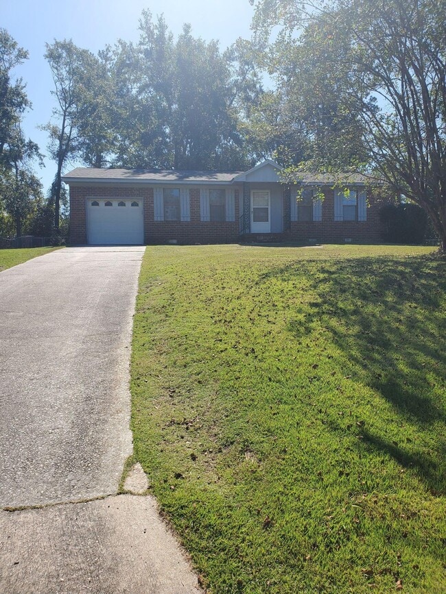 property at 907 Sycamore Dr