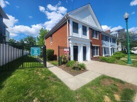 39 Hazel St in Stamford, CT - Building Photo