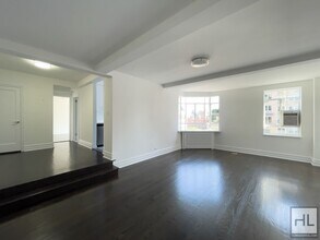 5 AVENUE in New York, NY - Building Photo - Building Photo