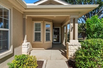 325 Barrington Farm Ct in Georgetown, TX - Building Photo - Building Photo