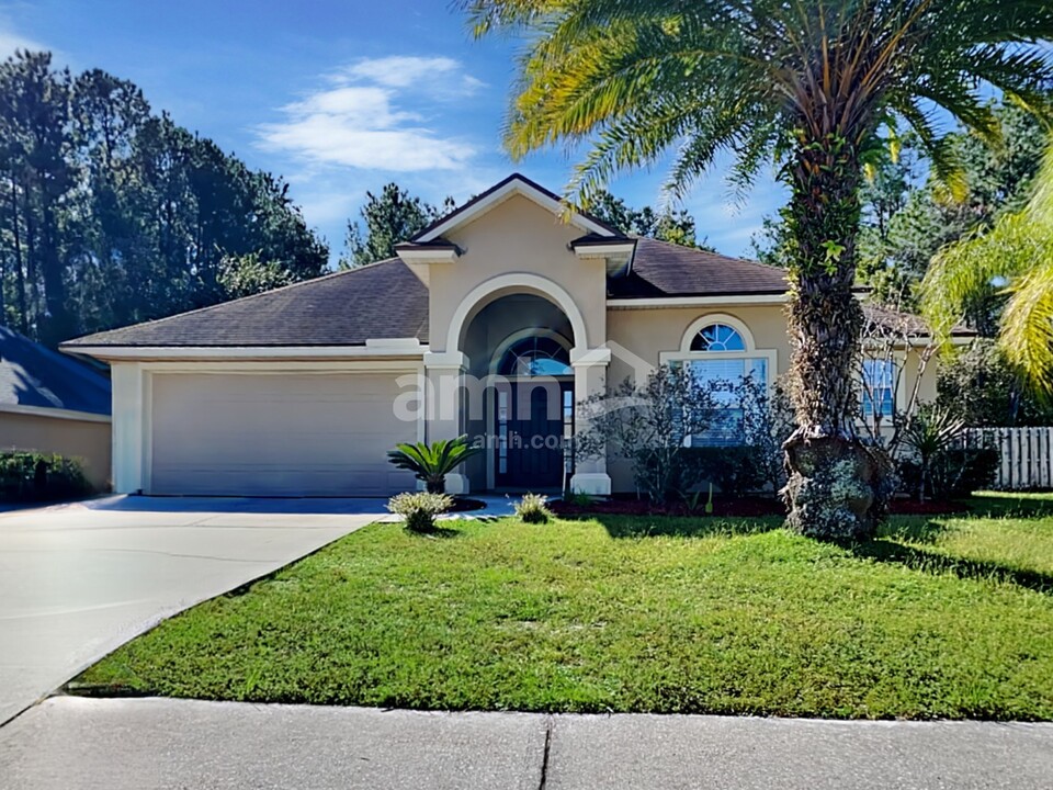 1756 Hollow Glen Dr in Middleburg, FL - Foto de edificio