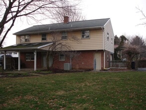 418 Parkwynne Rd in Lancaster, PA - Building Photo - Building Photo