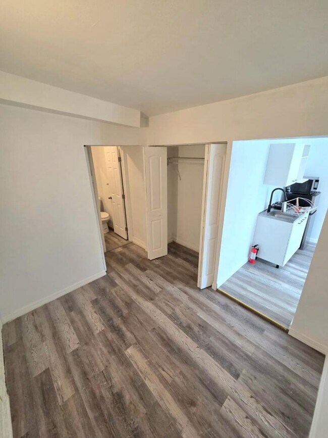 2289 Dallas St in Port Charlotte, FL - Building Photo - Building Photo