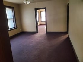 20-1020 W 70th St in Chicago, IL - Building Photo