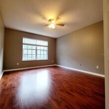4130 Shadow Creek Cir in Oviedo, FL - Building Photo - Building Photo