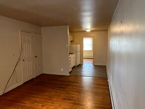 502 Benner St in Philadelphia, PA - Building Photo - Building Photo
