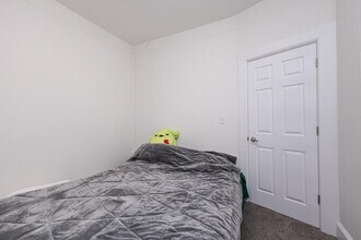 224 Margaret St in Watertown, WI - Building Photo - Building Photo