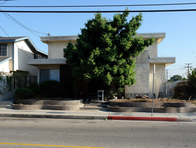 4659 W Broadway in Hawthorne, CA - Building Photo - Building Photo