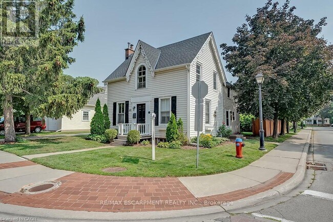 property at 491 Pearl St