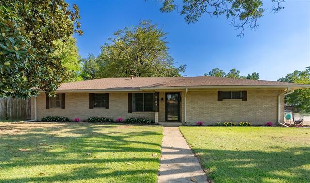 410 Lee St in Sulphur Springs, TX - Building Photo - Building Photo