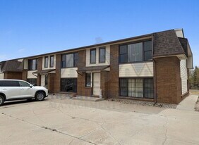 1725 Fetterman Dr in Laramie, WY - Building Photo