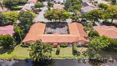 10911 NW 45th St, Unit 8 in Coral Springs, FL - Building Photo - Building Photo