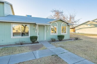 4731 N 26th Ln in Phoenix, AZ - Building Photo - Building Photo