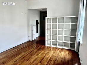 100 W 85th St in New York, NY - Building Photo - Building Photo