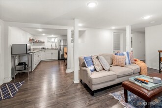 4111 6th Ave-Unit -C in Tacoma, WA - Building Photo - Building Photo