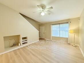 2738 W Tharpe St in Tallahassee, FL - Building Photo - Building Photo