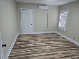 614 Fairview Ave, Unit 7 in Greenville, MS - Building Photo