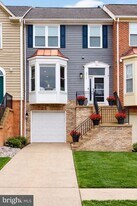 8713 Wadebrook Terrace in Springfield, VA - Building Photo