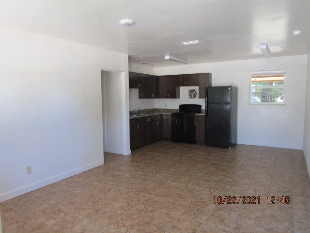 946 Lewis Dr in Daytona Beach, FL - Building Photo - Building Photo