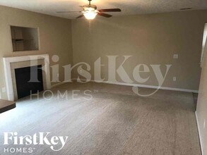 2420 Ashpoint St in Columbus, OH - Building Photo - Building Photo