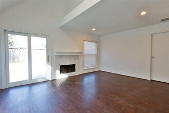 17642 Northfalk Dr in Houston, TX - Building Photo - Building Photo