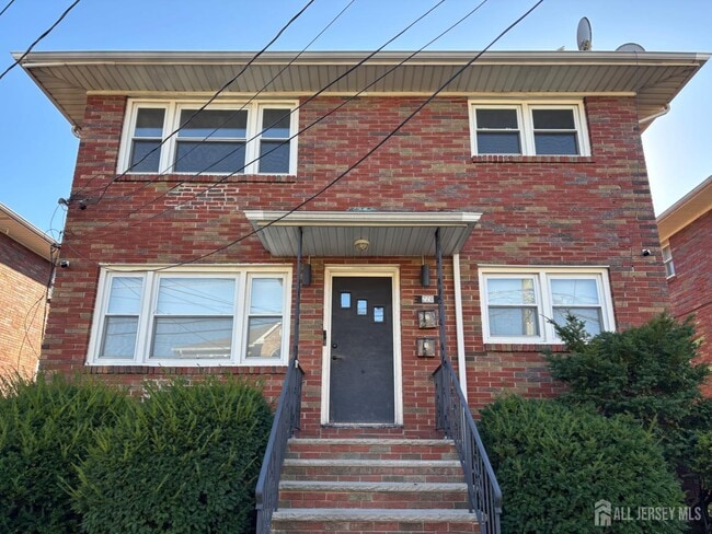 property at 220 Coolidge St