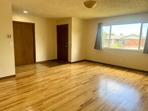 9438 W 56th Pl in Arvada, CO - Building Photo - Building Photo