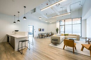 851 W Blackhawk St in Chicago, IL - Building Photo