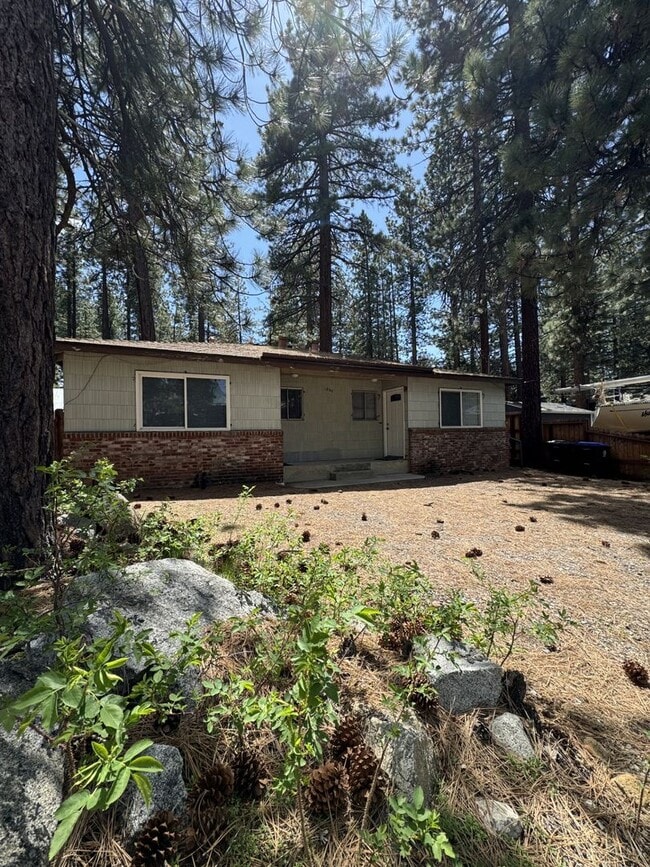 property at 1060 Echo Rd