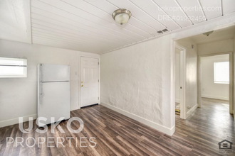 4806 Mendocino Blvd in Sacramento, CA - Building Photo - Building Photo