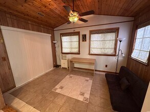 5005 Medieval Dr in Conway, SC - Building Photo - Building Photo