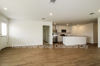 3740 Palmetto Blf Dr in Mustang, OK - Building Photo - Building Photo