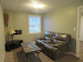 218 Hart St in Taunton, MA - Building Photo - Building Photo