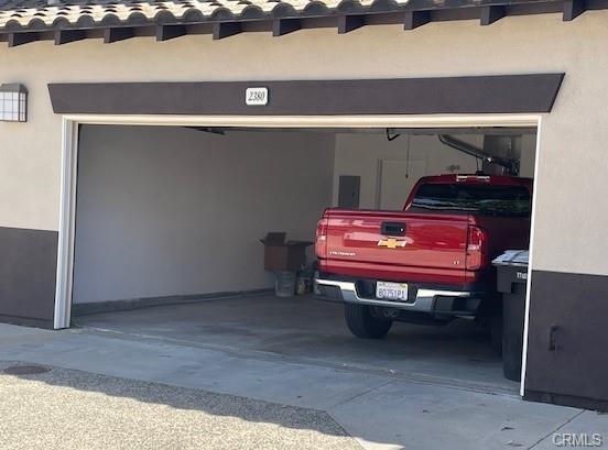 2380 Sunningdale Dr in Tustin, CA - Building Photo