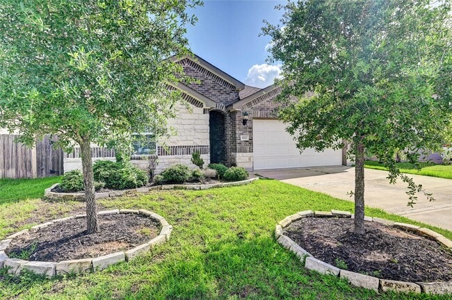 31702 Casa Linda Dr in Hockley, TX - Building Photo - Building Photo