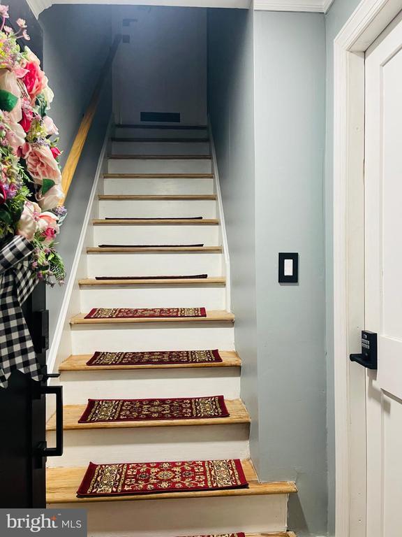 property at 2326 Fairview St