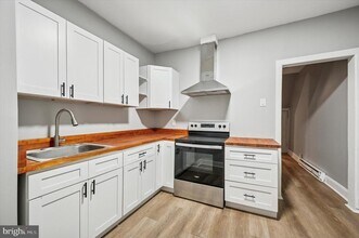 5514 Lansdowne Ave in Philadelphia, PA - Building Photo - Building Photo